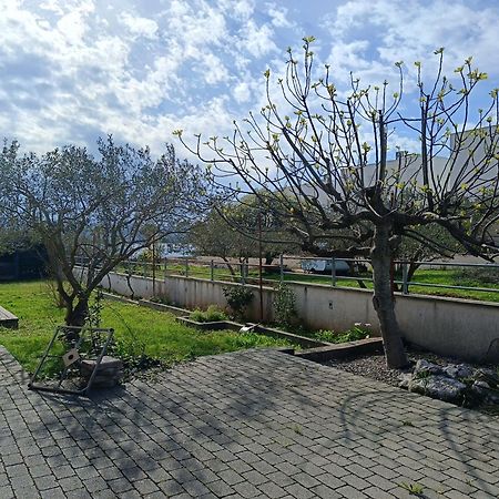 טוראני Apartment Ivana מראה חיצוני תמונה